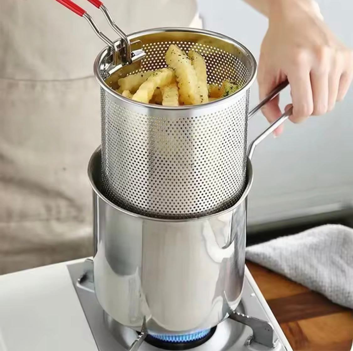 Stainless Steel Deep Fryer With Frying Basket, Tempura Frying Pot With Strainer, Multi Functional Cooking Kitchen Acceesories Stainless Steel Deep Fryer With Frying Basket, Tempura Frying Pot With Strainer, Multi Functional Cooking Kitchen Acceesories